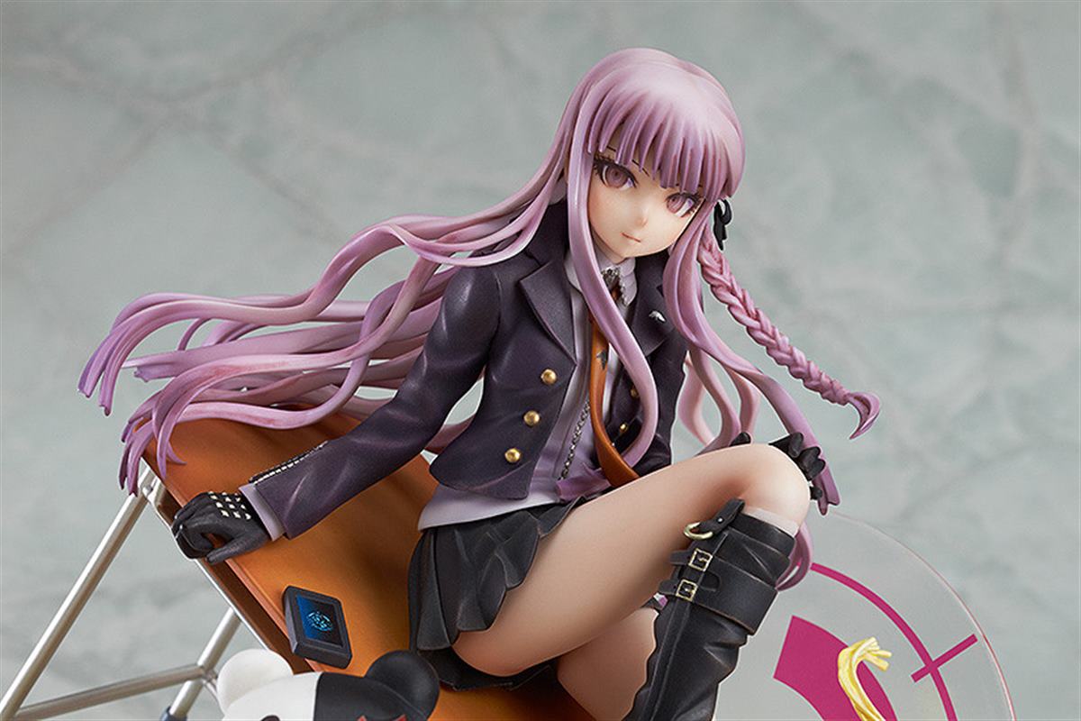 Kirigiri Kyouko  Phat Company by nexana