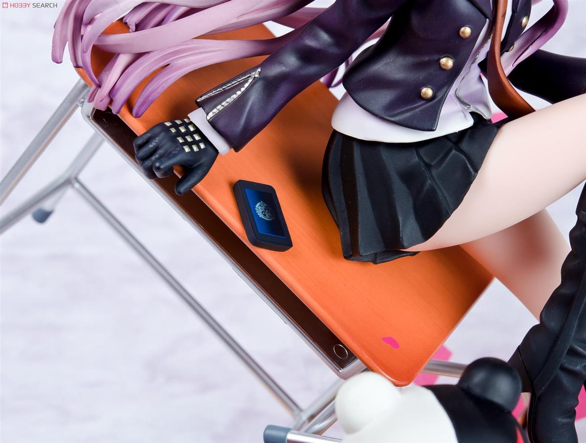 Kirigiri Kyouko  Phat Company by nexana