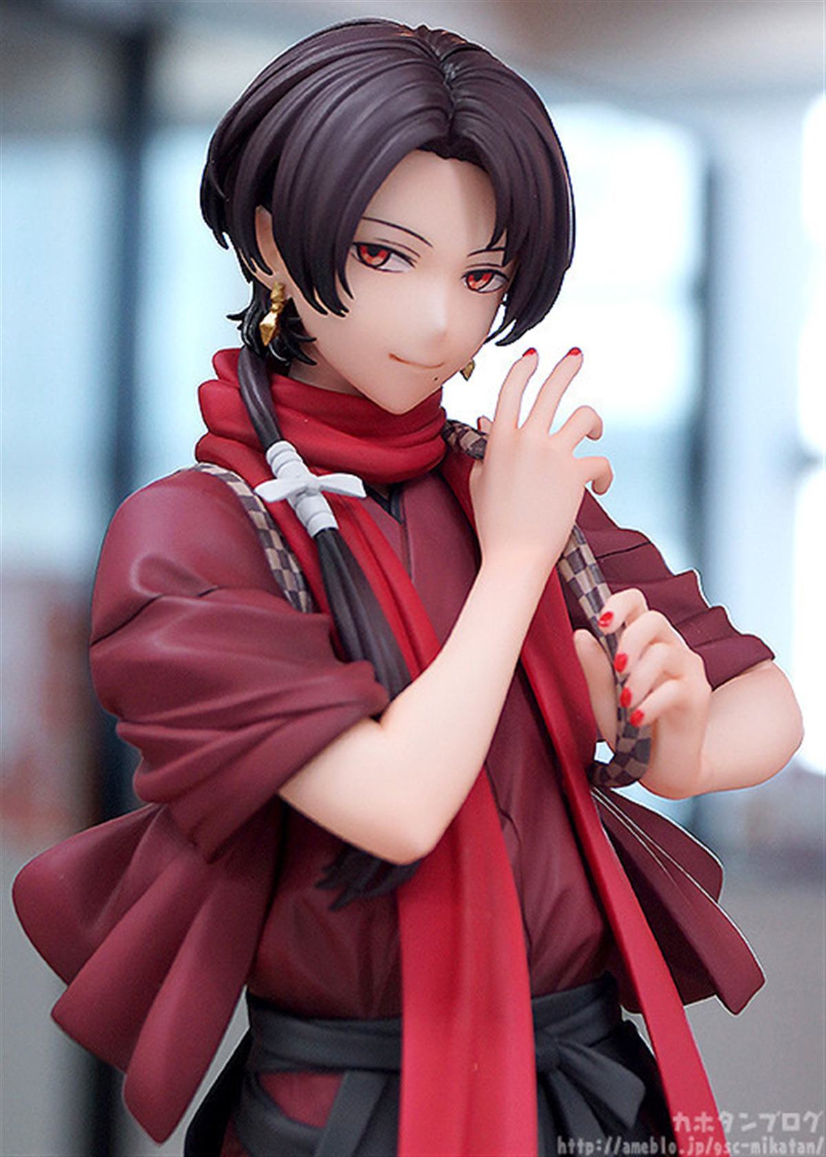 Kashuu Kiyomitsu  Revolve by Linaverse