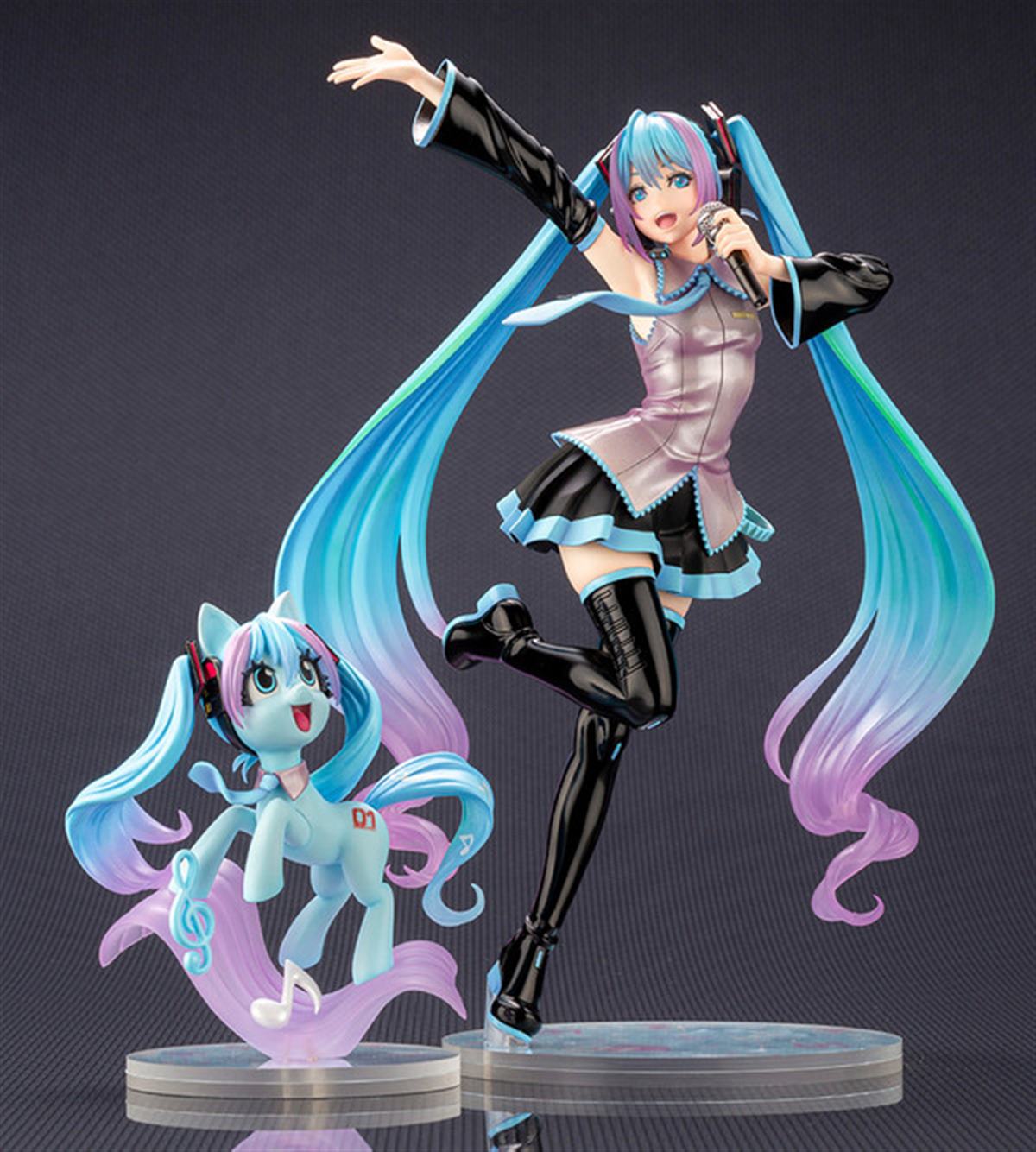 Hatsune Miku  Kotobukiya by marriefn