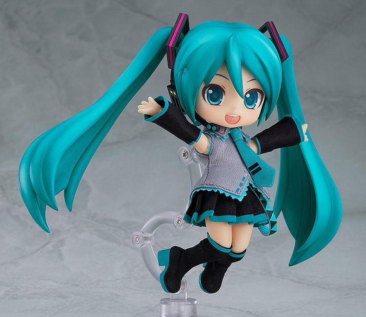 Hatsune Miku  Good Smile Company by duncecap