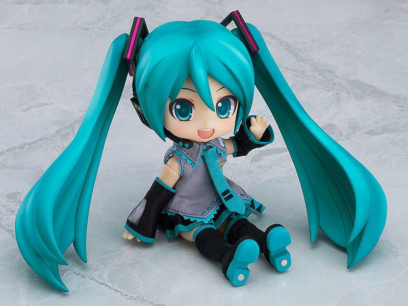 Hatsune Miku  Good Smile Company by duncecap