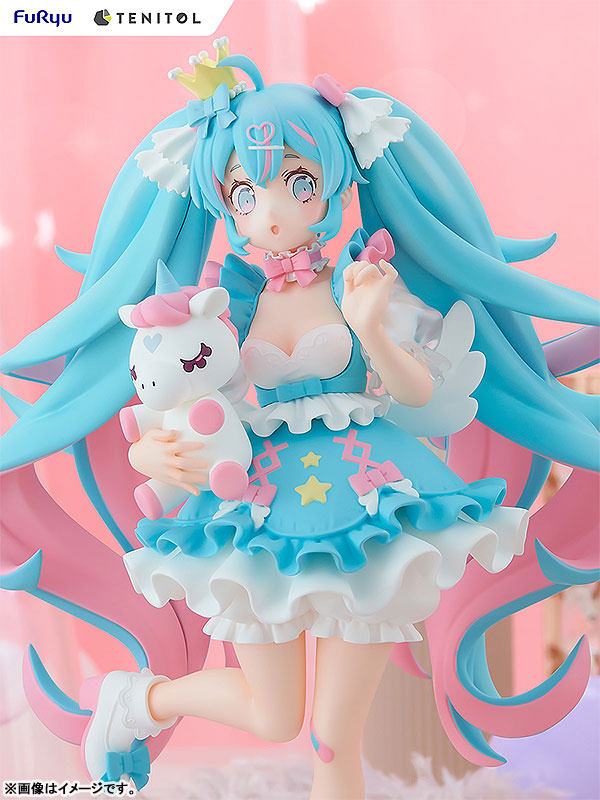 Hatsune Miku  FuRyu by duncecap