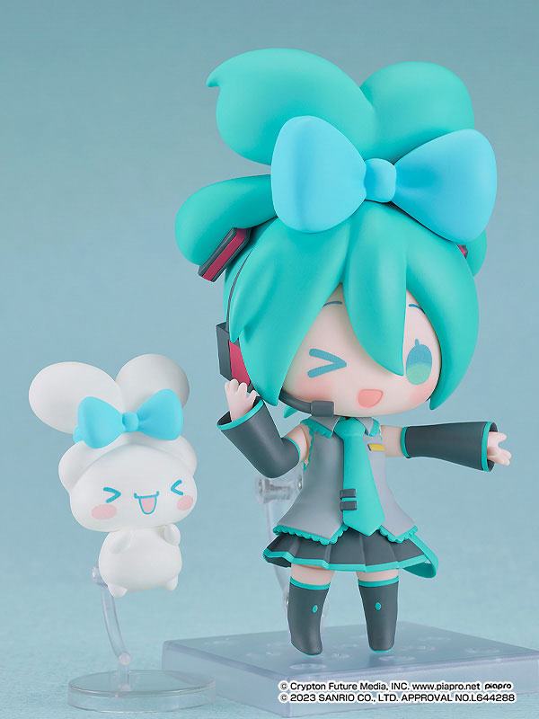 Hatsune Miku  Good Smile Company by duncecap