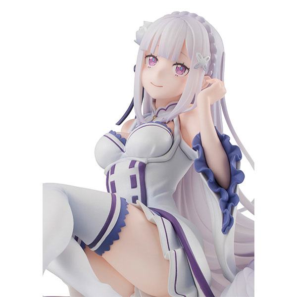 Emilia  MegaHouse by duncecap