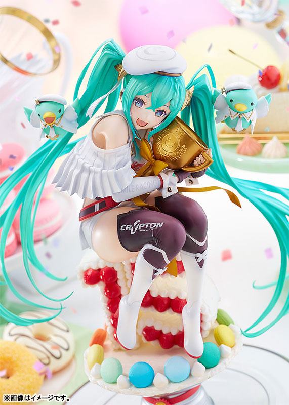 Hatsune Miku  Good Smile Company by duncecap