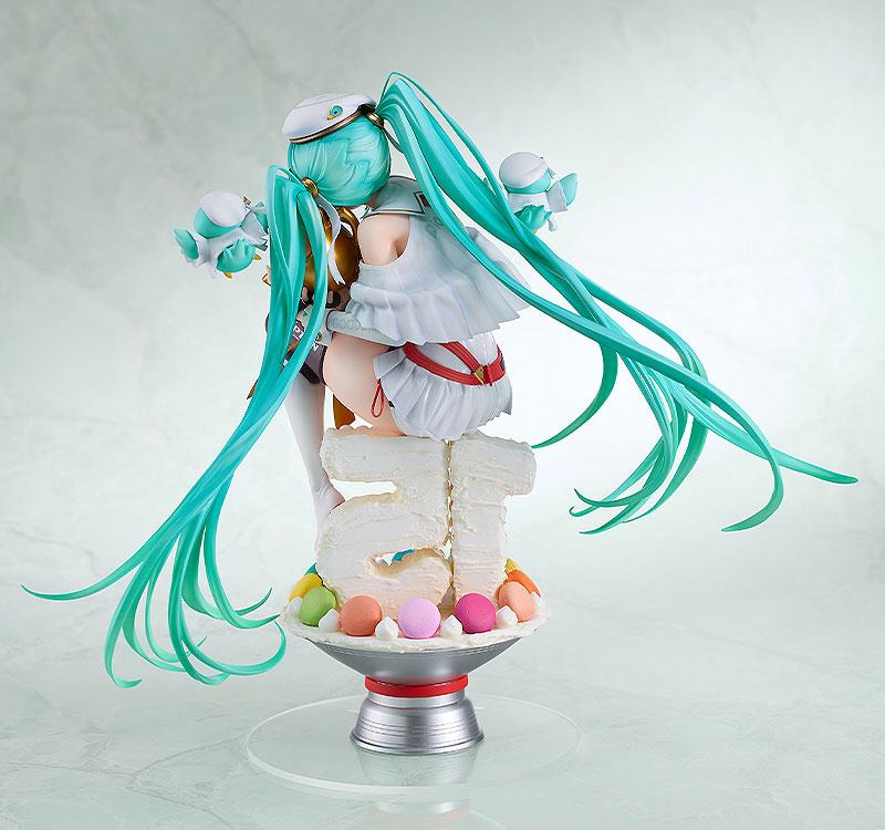 Hatsune Miku  Good Smile Company by duncecap