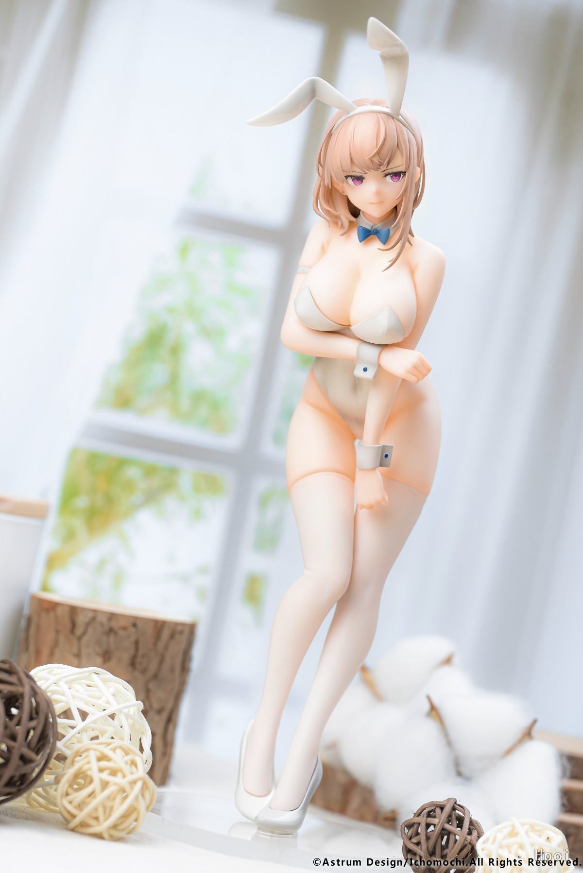 photo of Miss White Bunny Girl