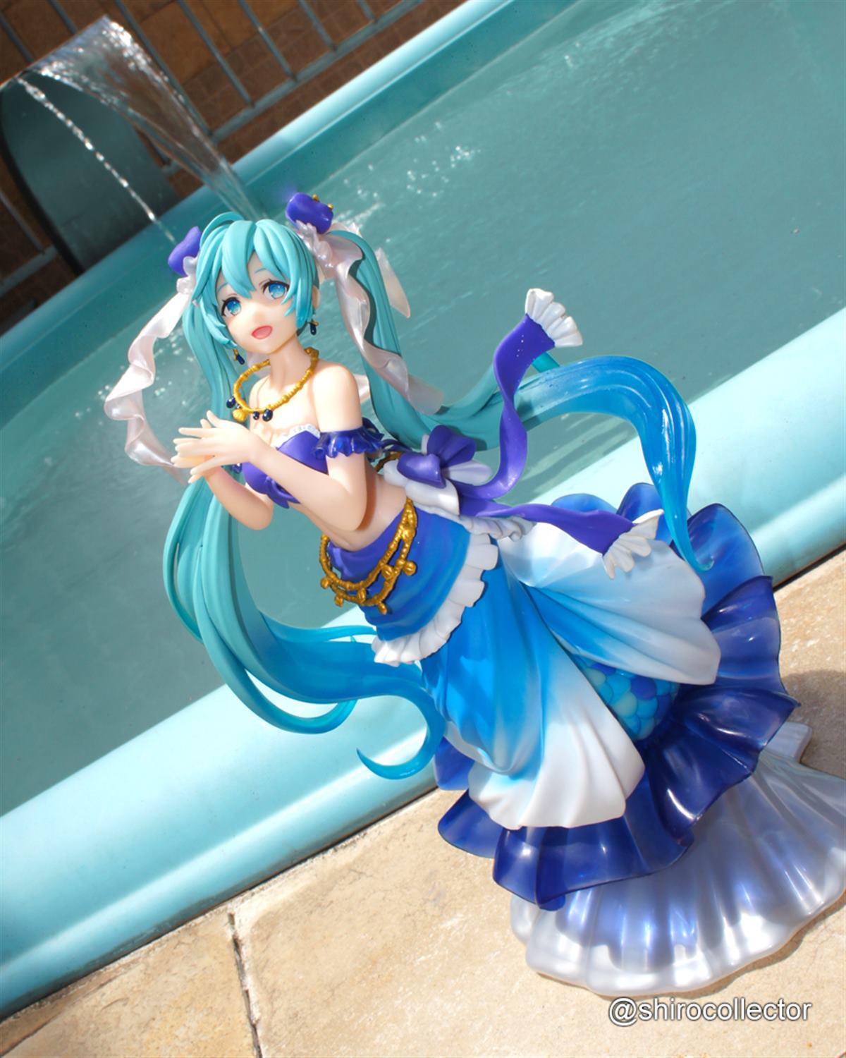 Hatsune Miku  Taito by Shiro